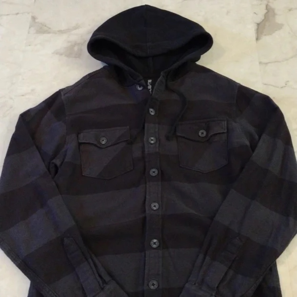 Billabong black hooded flannel size L - NWT